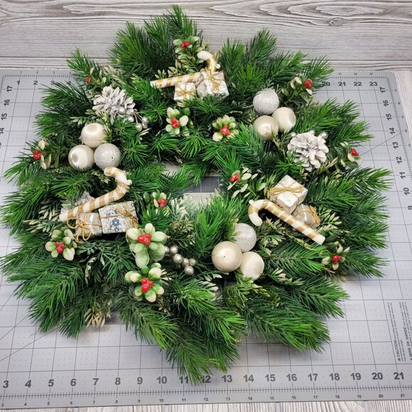 Plastic Christmas Pine Door Wreath Candle Ring Center Piece Candy Canes Vtg MCM - Picture 2 of 7